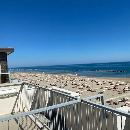 Adriatica Sul Mare 酒店