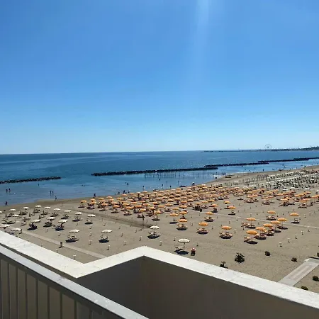 Adriatica Sul Mare 酒店 里米尼