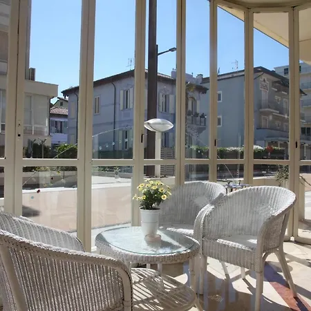 Adriatica Sul Mare Hotel Rimini