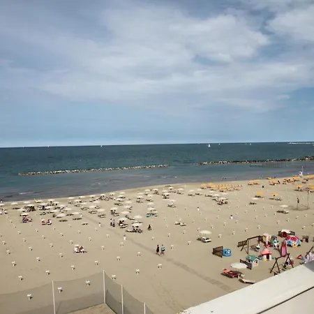Adriatica Sul Mare Rimini
