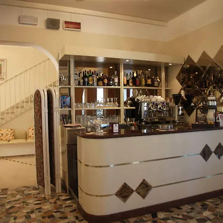 Adriatica Sul Mare Hotel