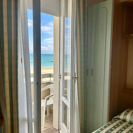 Adriatica Sul Mare 3* Rimini