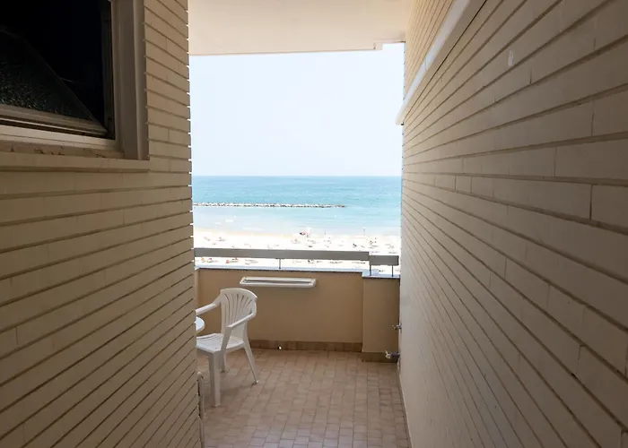Hotel Adriatica Sul Mare Rímini