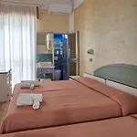 Adriatica Sul Mare Hotel