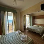 Adriatica Sul Mare Hotel