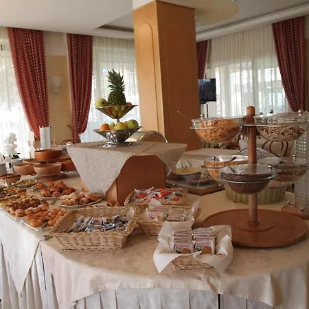 Otel Adriatica Sul Mare Rimini