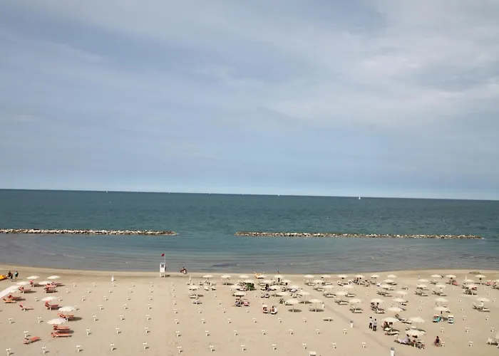 Adriatica Sul Mare Otel Rimini