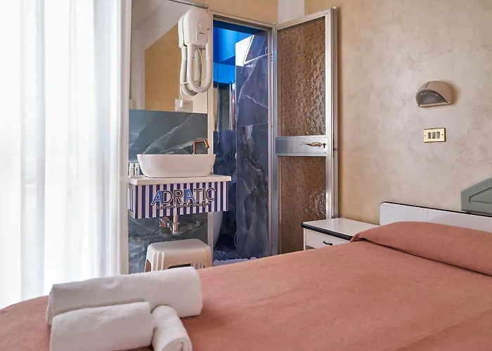 ホテル Adriatica Sul Mare 3*