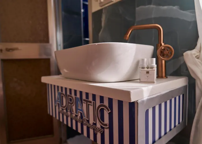 Hotel Adriatica Sul Mare 3*